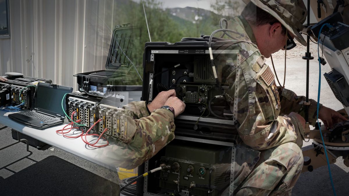 Deployable tactical communications — case-based network node setup, rack-mounted tactical radios and SATCOM terminal alignment